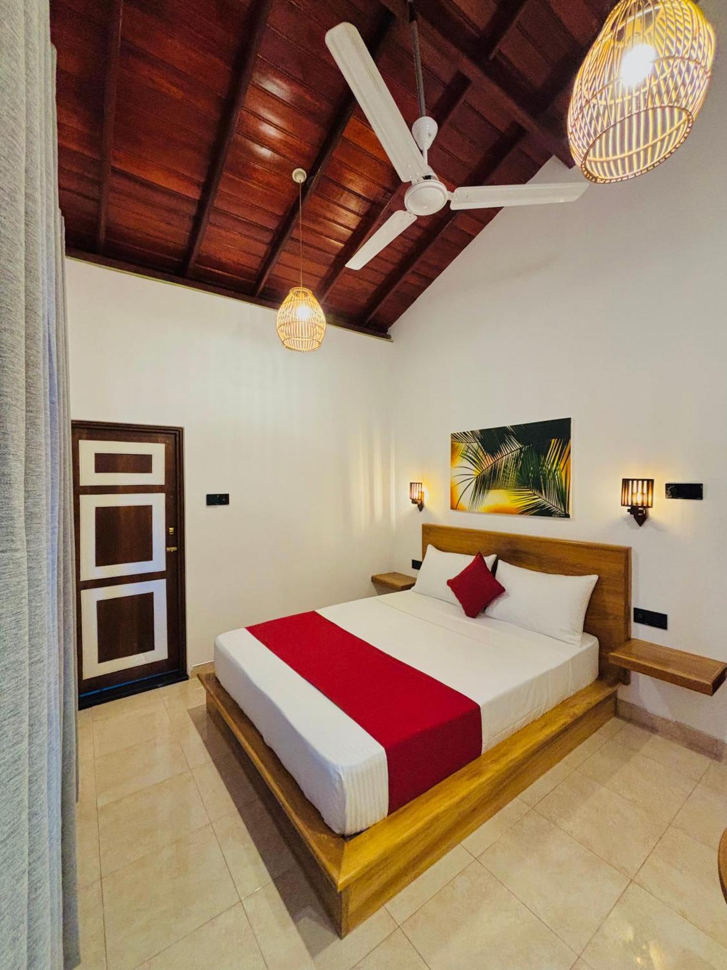Breeze Bay Villa Dickwella Exterior foto