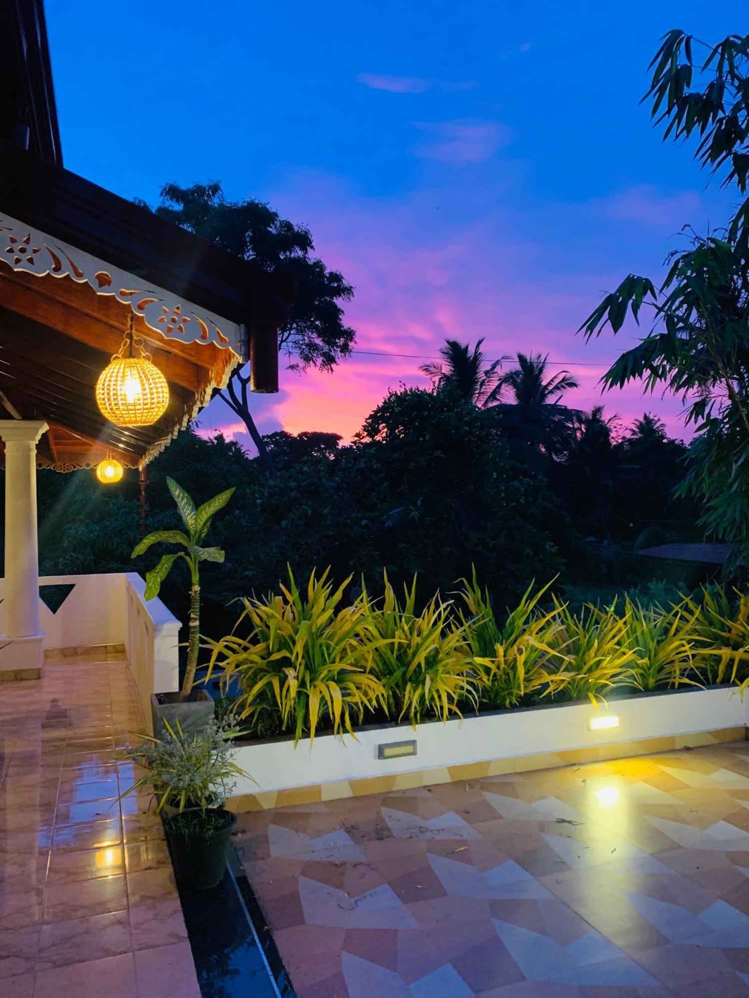 Breeze Bay Villa Dickwella Exterior foto