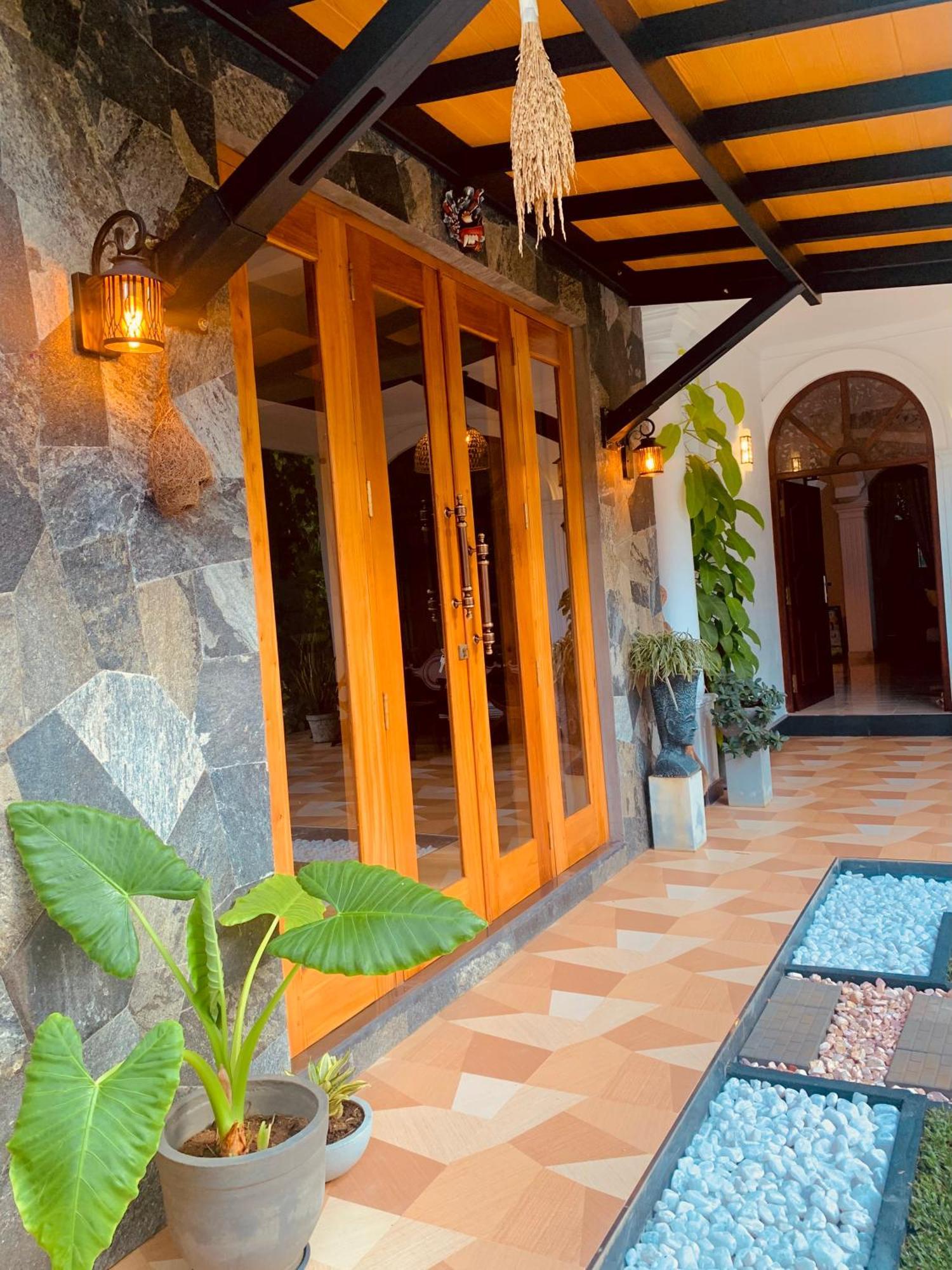 Breeze Bay Villa Dickwella Exterior foto