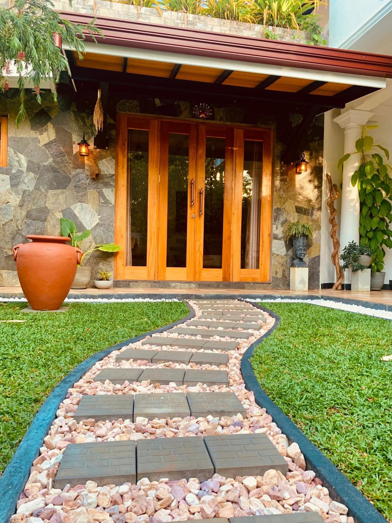 Breeze Bay Villa Dickwella Exterior foto