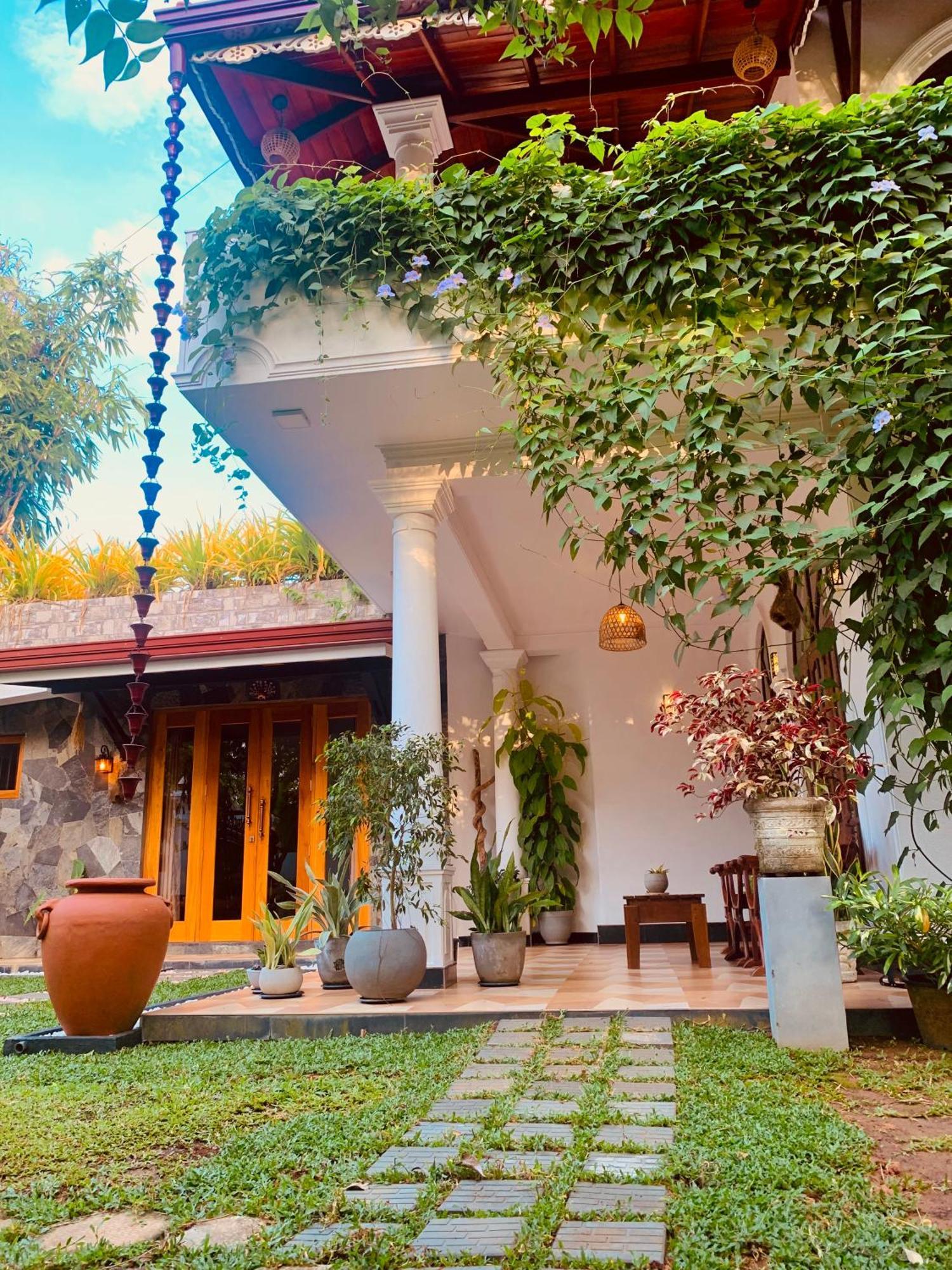 Breeze Bay Villa Dickwella Exterior foto